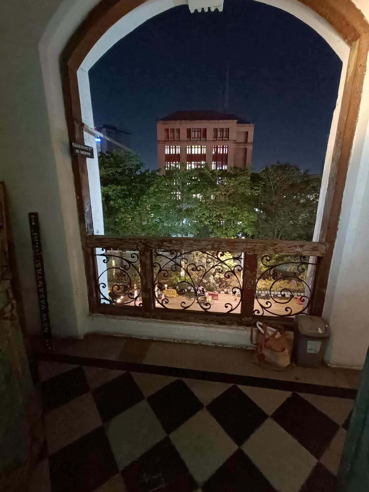 Hostel Vasantashram Cst Mumbai, Free Wifi With 1940s Retro Vibe Mumbai